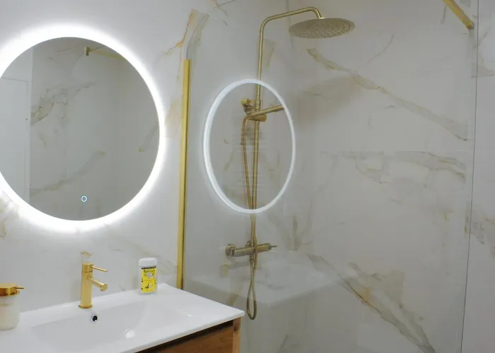 Cosy, Calme Et Climatise Proche Centre Διαμέρισμα